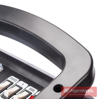 Cargador y arrancador de baterías 12 y 24 V. 500A