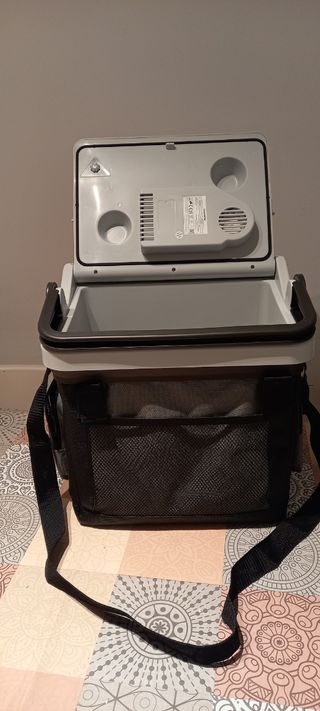 Nevera termoeléctrica camper o coche