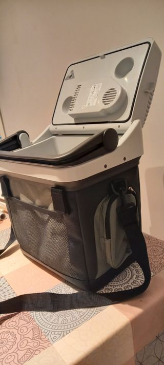 Nevera termoeléctrica camper o coche