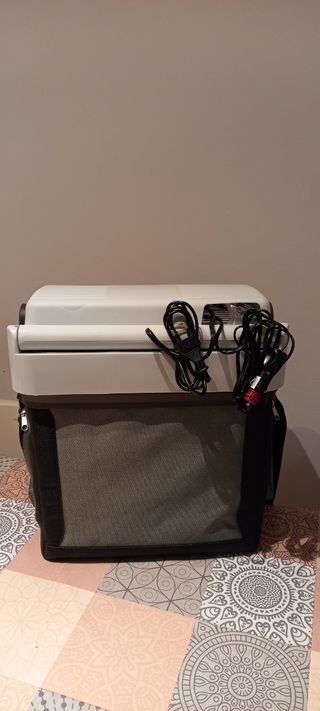 Nevera termoeléctrica camper o coche