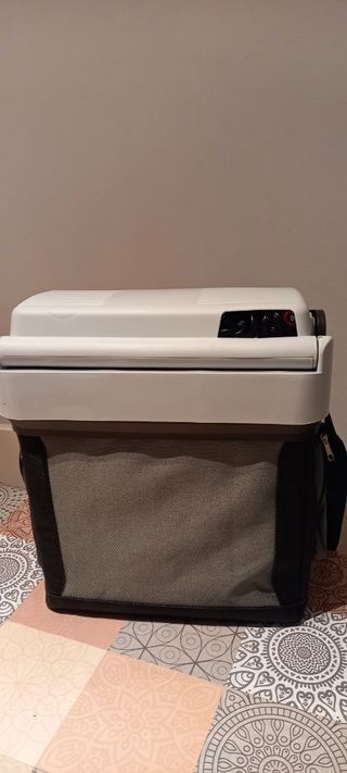 Nevera termoeléctrica camper o coche