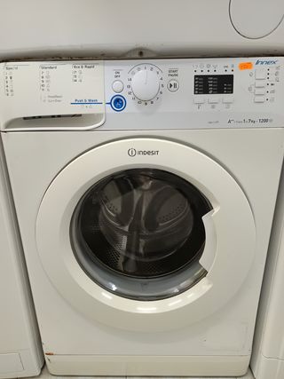 Lavadora Indesit 7kg - A++