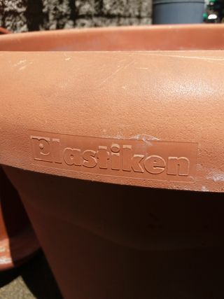 Maceta grande plastico