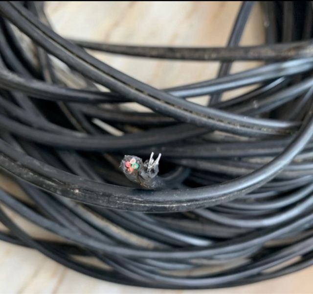 Cable de teléfono para exterior