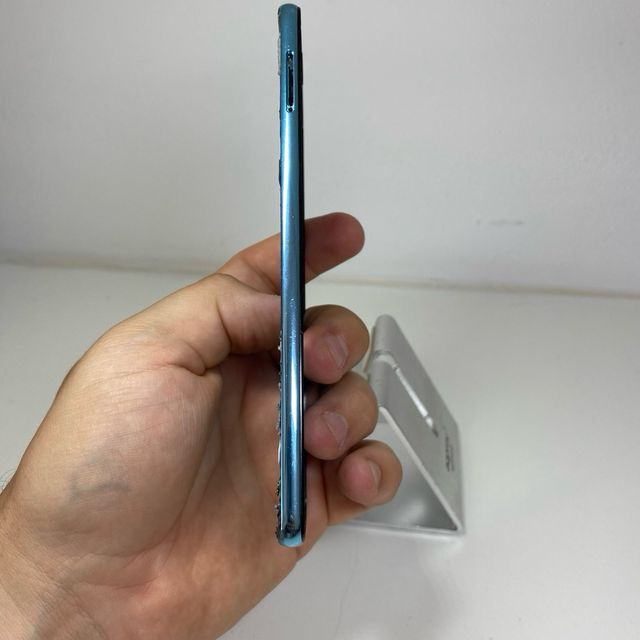 Marco Pantalla Huawei P30