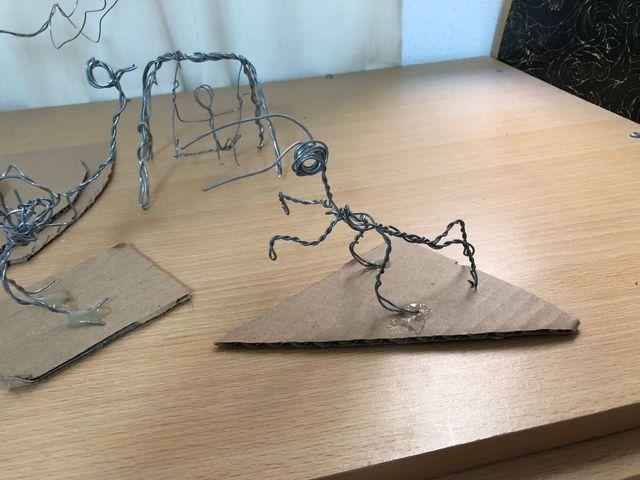 Esculturas de alambre