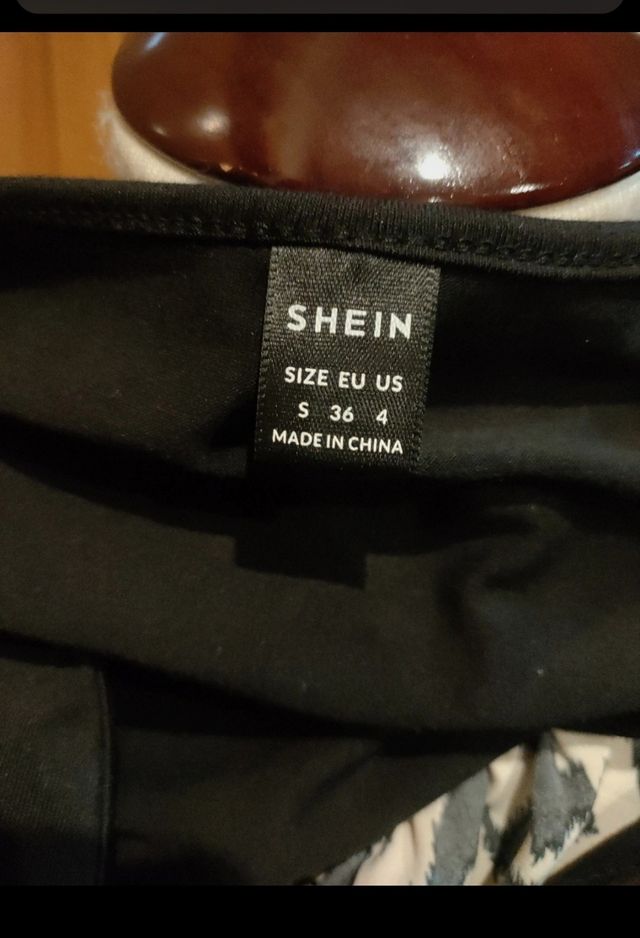 Vestido largo negro y blanco