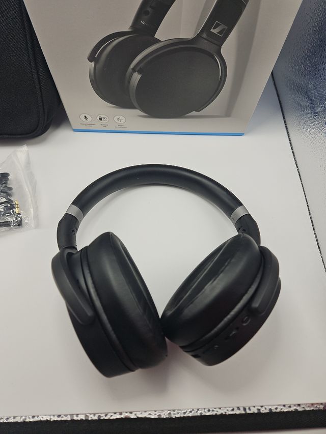 Sennheiser HD 450BT Wireless Auriculares