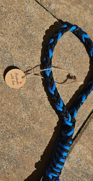 Guinzaglio intrecciato blu e nero