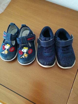 Scarpine bimbo Nike e Snoopy nr 20-21