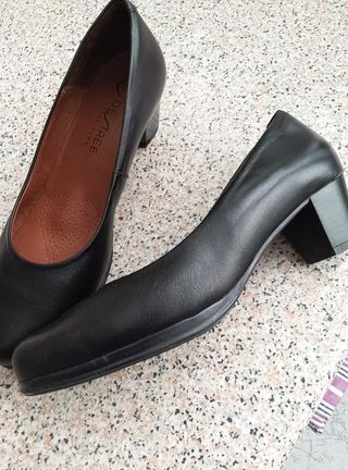 Zapatos negros tacón