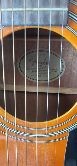 Guitarra acústica Fender