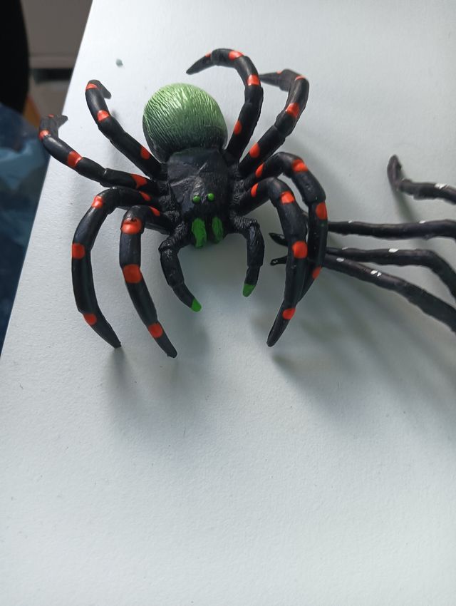 Brinquedo 6 Aranhas - Dia das Bruxas