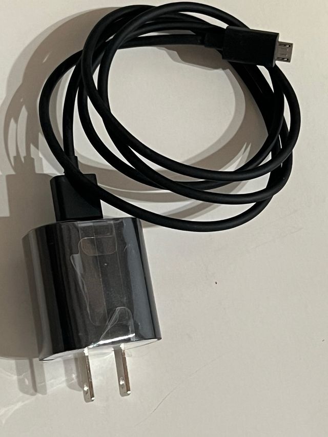 Cargador Amazon - Enchufe tipo A
NUEVO 