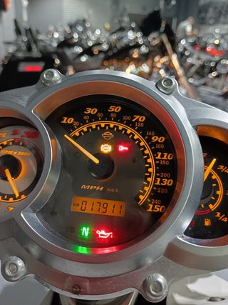 HARLEY DAVIDSON VROD MUSCLE
