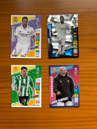 Cromos Adrenalyn XL 22-23: Hazard, Carvajal...