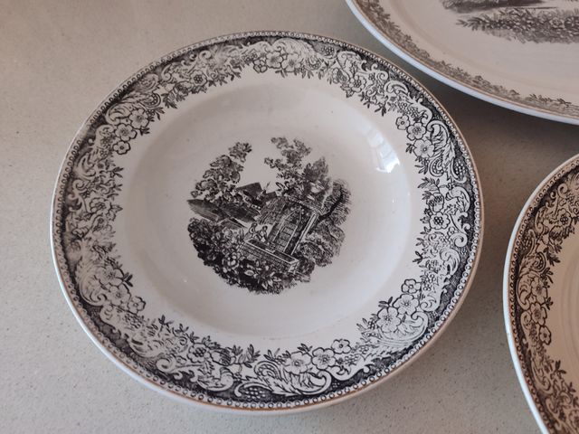 Piezas antiguas porcelana de Vargas