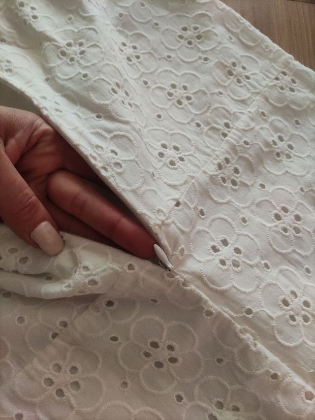 Mono blanco ZARA niña 11-12 años