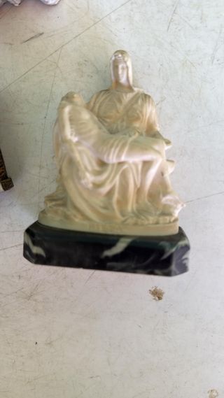 LOTE 5 Figuras Religiosas Decorativas