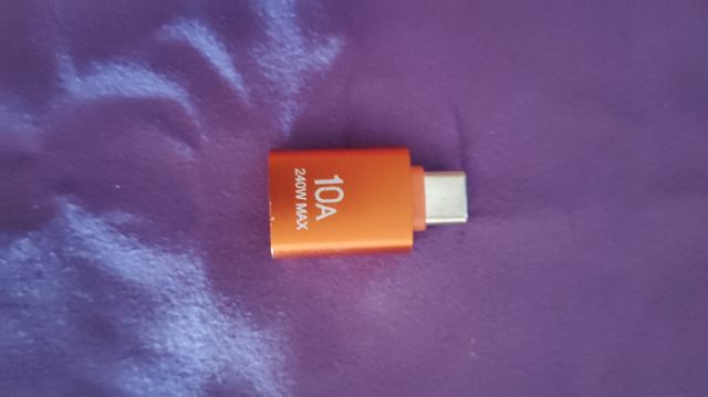 Adaptador USB-C a USB-A 10A 240W