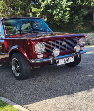 Faros de largo alcance de corte clásico