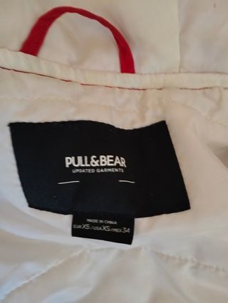 Chaqueta Pull&Bear retro roja