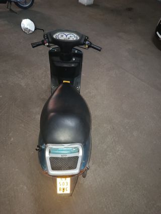 Ciclomotor Aprilia amico lx en muy buen estado