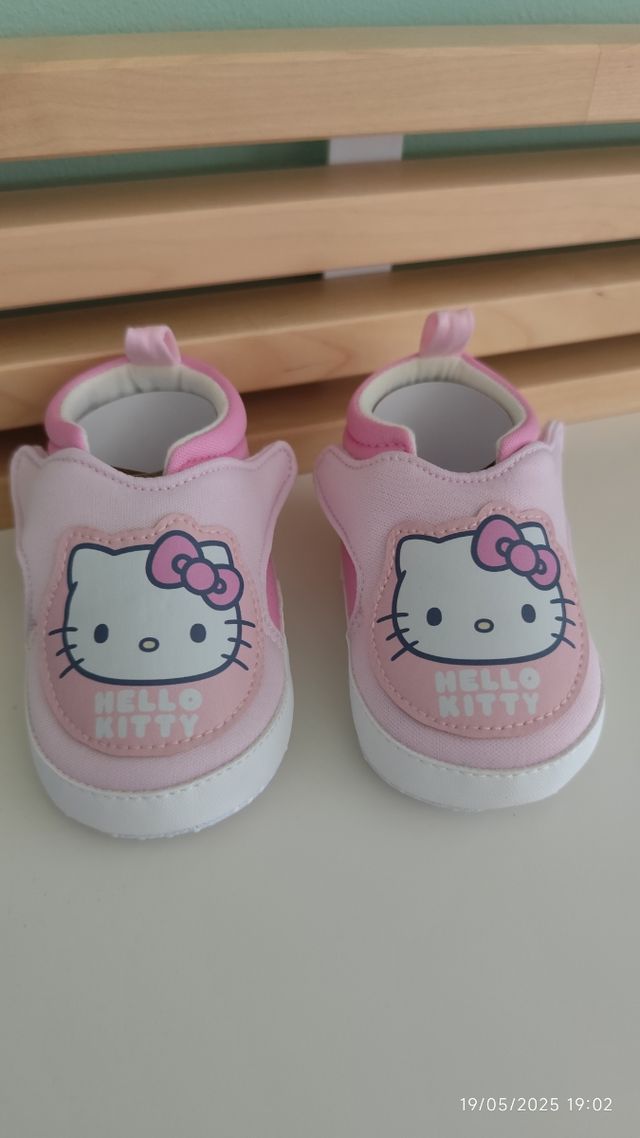 Zapatos Hello Kitty bebé -talla 20