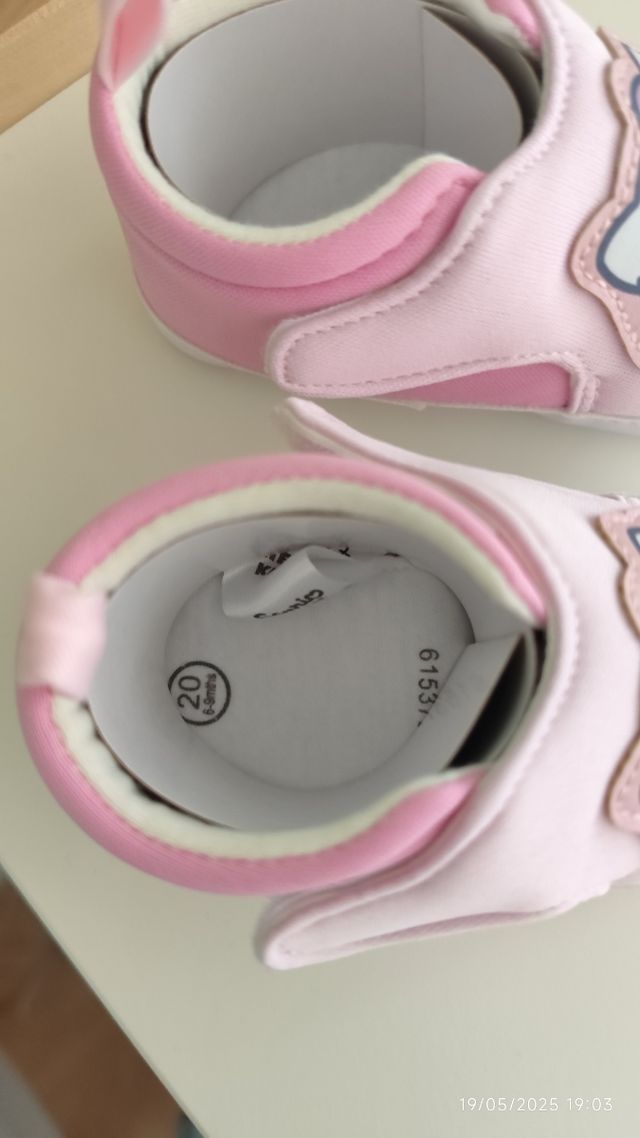 Zapatos Hello Kitty bebé -talla 20