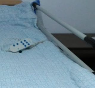 Cama eléctrica articulada