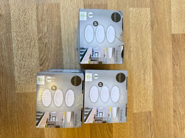 3 cajas con 3 Focos LED Inspire Extraflat - 25mm