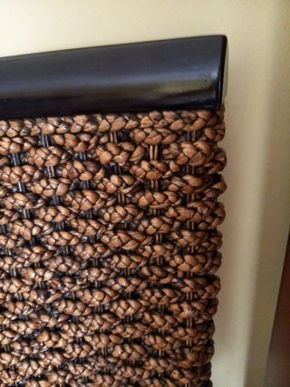 1 Silla sin estrenar, estable y resistente.