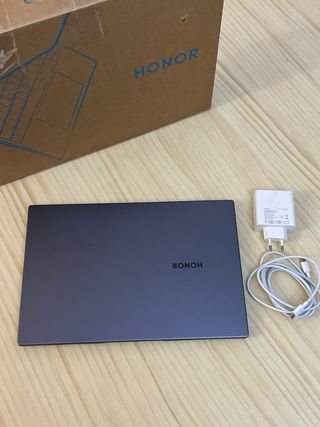 Portátil HONOR MagicBook X14 512GB intel i5 14 FHD