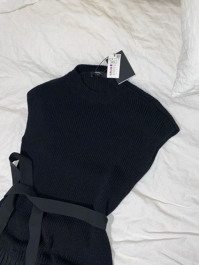 Vestido negro Cortefiel - midi