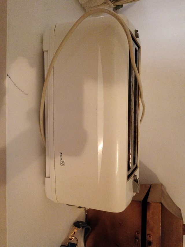 Tostador antiguo, Normail