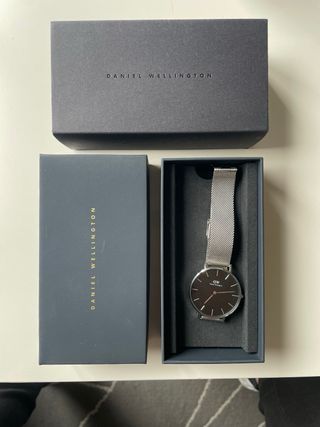 Reloj Daniel Wellington - Negro & Plata