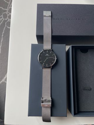 Reloj Daniel Wellington - Negro & Plata