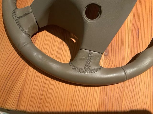 Volante Jaguar S-Type X200 (2000)