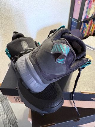 Zapatillas North Face DryVent. 36.Solo envios