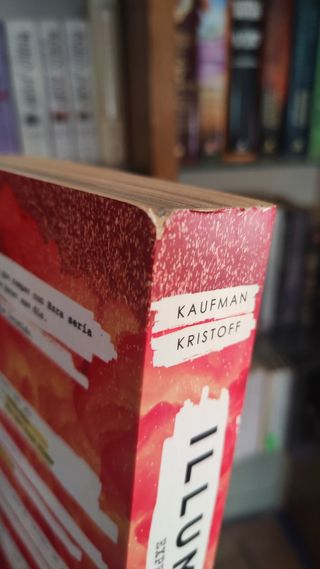 Illuminae (en español)