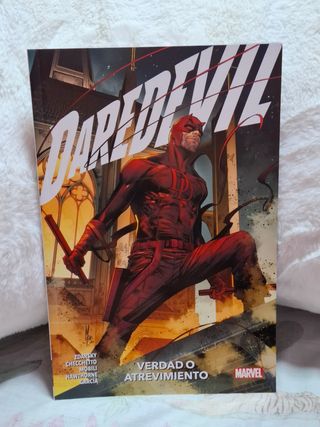REEDICIÓN MARVEL PREMIERE DAREDEVIL 1. CONOCE E...