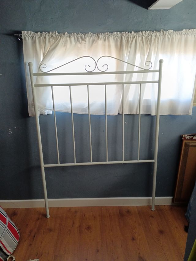 Cabecero blanco forja