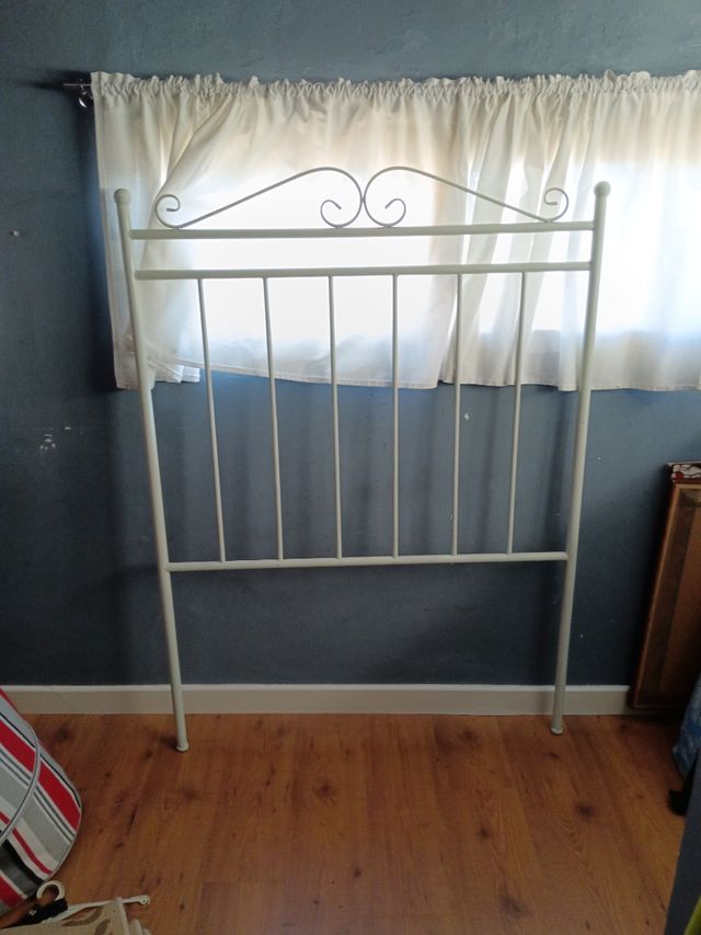 Cabecero blanco forja