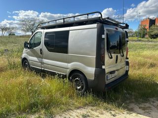 Opel Vivaro 2006 2.5 DCI