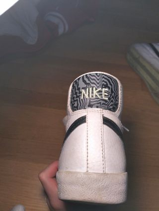 Nike Blazer Mid - Zapatillas altas blancas y negra