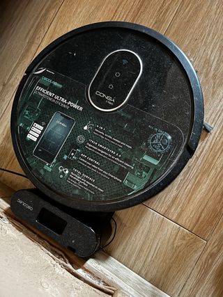 Robot aspiradora Conga 1790