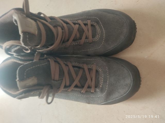 Scarponcini trekking bimbo 28