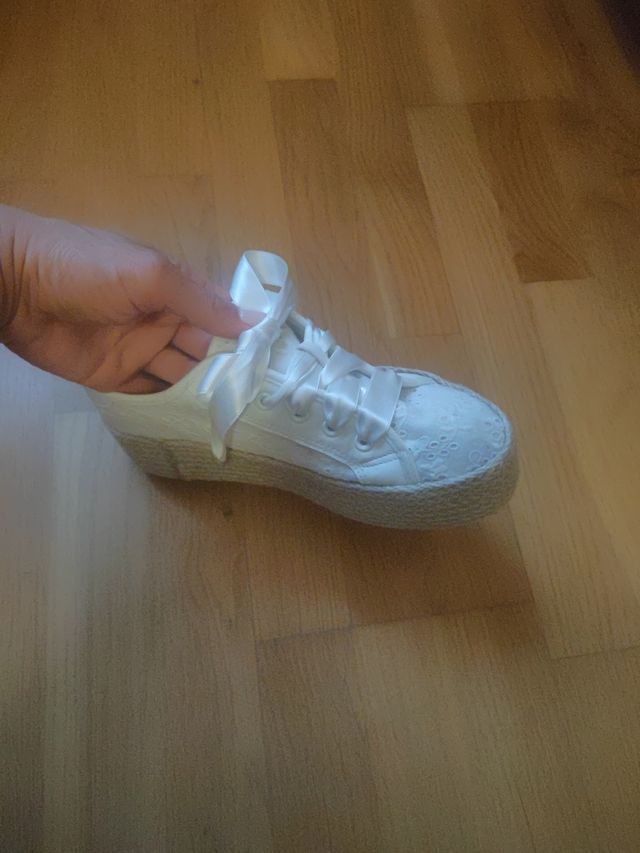 Zapatillas blancas plataforma - talla 38