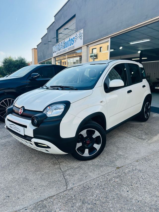 FIAT Panda CROSS HYBRID
