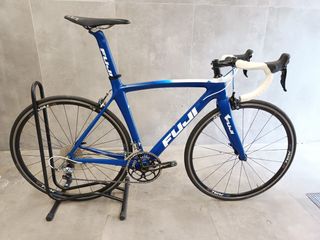 Bicicleta Carretera Fuji SST 54 Carbono